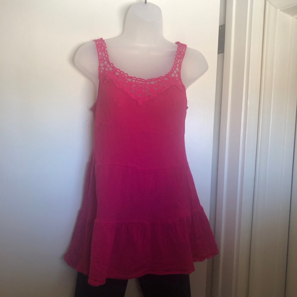 Pink crochet tank top blouse